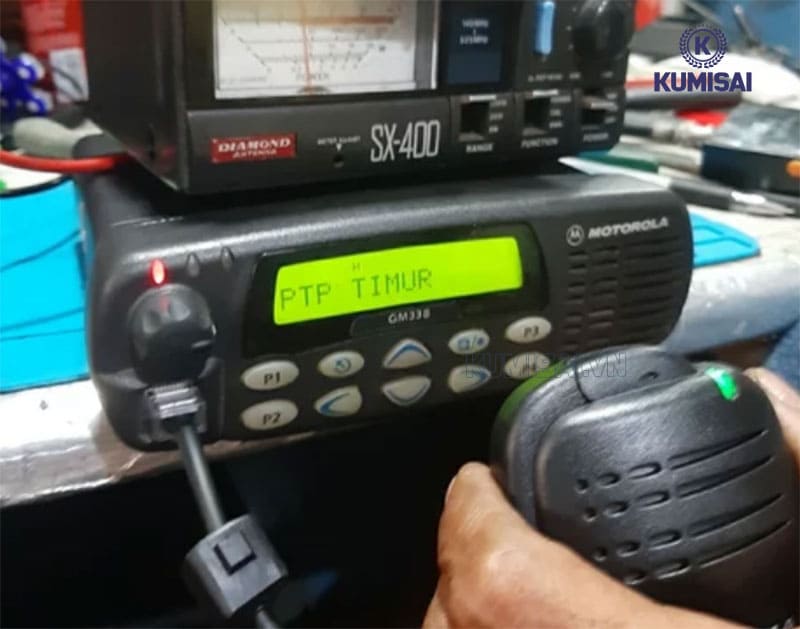 Bộ đàm Motorola GM338 cho hiệu quả liên lạc mạnh mẽ, âm thành rõ ràng