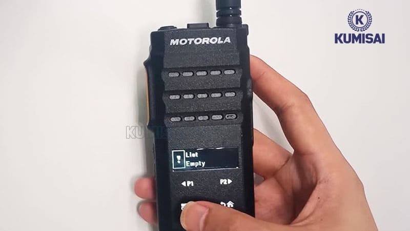 Bộ đàm Motorola Xir SL2M kết nối wifi thuận tiện